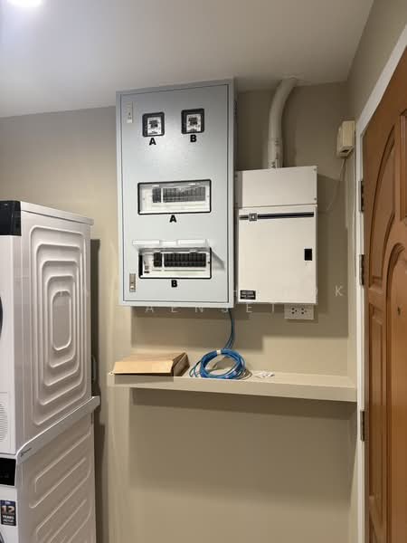 Beverly Tower, Bangkok, 52 Soi Chai Yot, Khlongtoei Nua, Watthana, Bangkok, 1 Bedroom, 65 sqm, Condo For Rent, by Hathaichanok Saenset, 500233992 - DDproperty.com