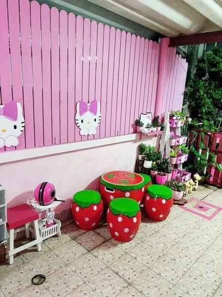 แฟมิลี่แลนด์ เฟส1 (Familyland Phase1), Chon Buri (Pattaya), Na Pa, Muang Chon Buri, Chon Buri (Pattaya), 2 Bedrooms, 100 sqm, Townhouse For Sale, by The Best Property พัช, 500233996 - DDproperty.com