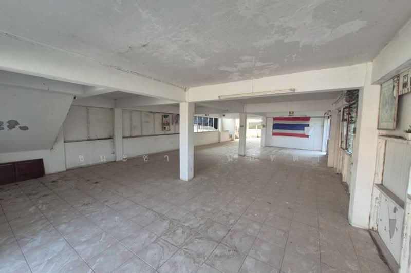 บ้านเดี่ยว 3 ชั้น เนื้อที่ 86 ตร.ว. ซอยบุญรอด (หรือเข้าทางซอย ขนนจีนบ้านคุณย่า) ถนนจันทร์ทองเอี่ยม, นนทบุรี, จันทร์ทองเอี่ยม (เลียบคลองอ้อม), บางรักพัฒนา, บางบัวทอง, นนทบุรี, 350 ตร.ม., บ้านเดี่ยว ขาย, โดย ชนะชาติ นนท์ตา, 500234009 - DDproperty.com