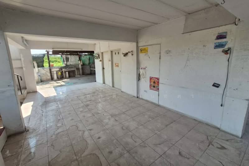 บ้านเดี่ยว 3 ชั้น เนื้อที่ 86 ตร.ว. ซอยบุญรอด (หรือเข้าทางซอย ขนนจีนบ้านคุณย่า) ถนนจันทร์ทองเอี่ยม, Nonthaburi, จันทร์ทองเอี่ยม (เลียบคลองอ้อม), Bang Rak Pattana, Bang Bua Thong, Nonthaburi, 2 Bedrooms, 350 sqm, Single Detached House For Sale, by ชนะชาติ นนท์ตา, 500234009 - DDproperty.com