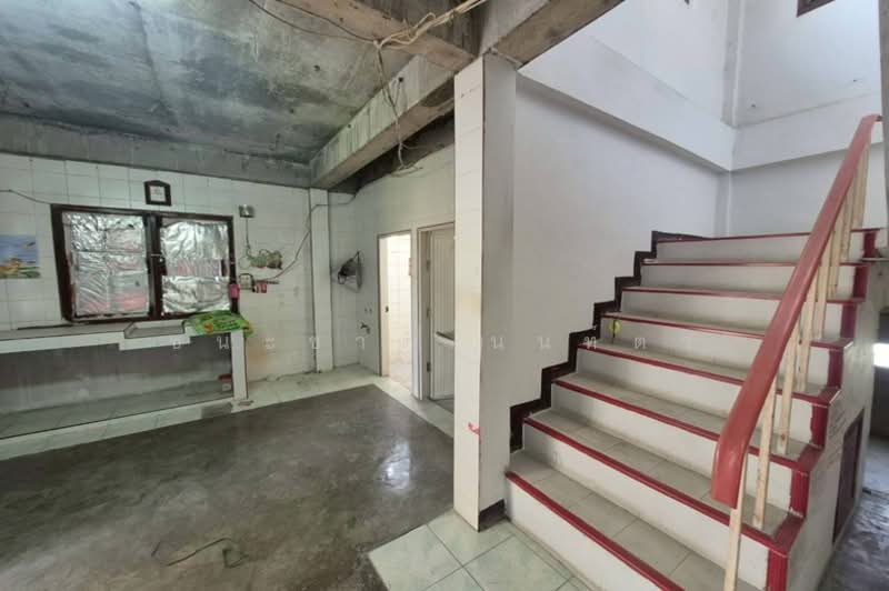 บ้านเดี่ยว 3 ชั้น เนื้อที่ 86 ตร.ว. ซอยบุญรอด (หรือเข้าทางซอย ขนนจีนบ้านคุณย่า) ถนนจันทร์ทองเอี่ยม, นนทบุรี, จันทร์ทองเอี่ยม (เลียบคลองอ้อม), บางรักพัฒนา, บางบัวทอง, นนทบุรี, 350 ตร.ม., บ้านเดี่ยว ขาย, โดย ชนะชาติ นนท์ตา, 500234009 - DDproperty.com