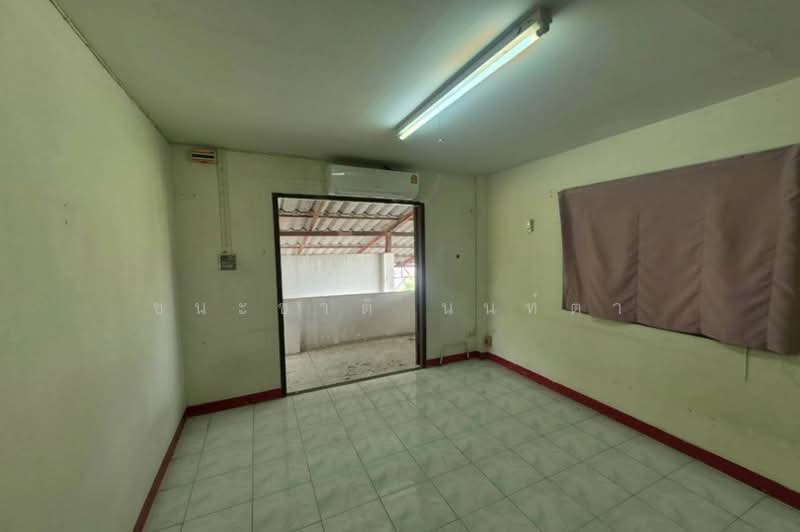 บ้านเดี่ยว 3 ชั้น เนื้อที่ 86 ตร.ว. ซอยบุญรอด (หรือเข้าทางซอย ขนนจีนบ้านคุณย่า) ถนนจันทร์ทองเอี่ยม, Nonthaburi, จันทร์ทองเอี่ยม (เลียบคลองอ้อม), Bang Rak Pattana, Bang Bua Thong, Nonthaburi, 2 Bedrooms, 350 sqm, Single Detached House For Sale, by ชนะชาติ นนท์ตา, 500234009 - DDproperty.com