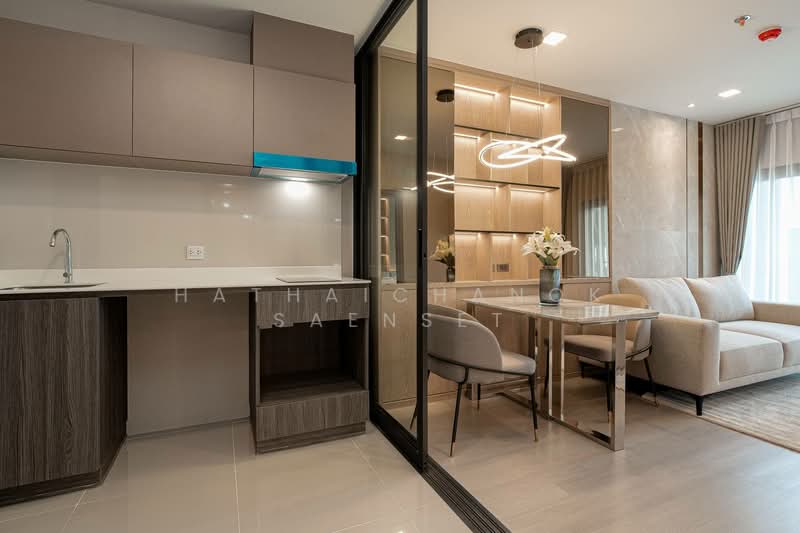 Life Phahon-Ladprao, Bangkok, 996 Phahonyothin Road, Jom Phon, Chatuchak, Bangkok, 1 Bedroom, 35 sqm, Condo For Rent, by Hathaichanok Saenset, 500234014 - DDproperty.com