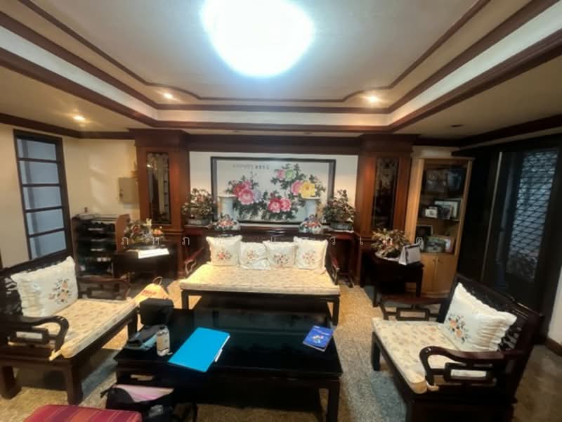 อาคารพาณิชย์ 2 คูหา, Bangkok, Khlong Tan Nua, Watthana, Bangkok, , 600 sqm, Shophouse For Rent, by ภคภพ แก้วเกตุ, 500234026 - DDproperty.com