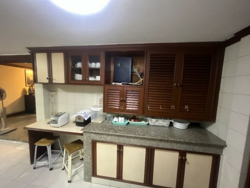 อาคารพาณิชย์ 2 คูหา, Bangkok, Khlong Tan Nua, Watthana, Bangkok, , 600 sqm, Shophouse For Rent, by ภคภพ แก้วเกตุ, 500234026 - DDproperty.com