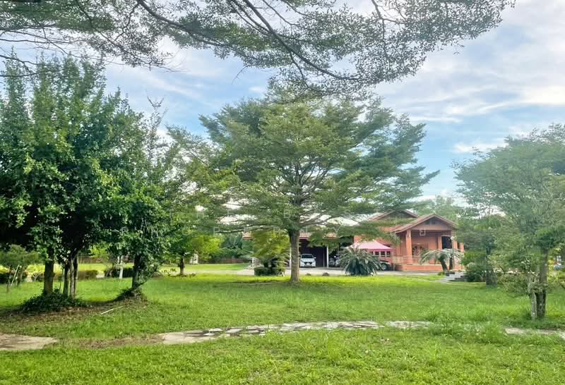 ขาย - บ้านเดี่ยวพร้อมที่ดินวัดใหม่ จันทบุรี, จันทบุรี