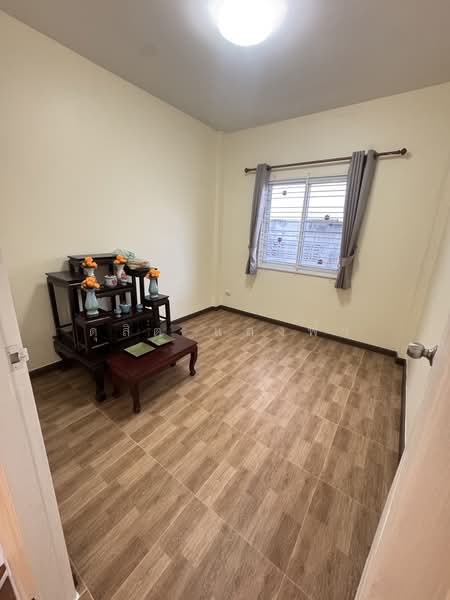 ให้เช่า - ให้เช่าทาวน์โฮม ม.เดอะเซ็นทรัล ชากค้อ ศรีราชา, ชลบุรี