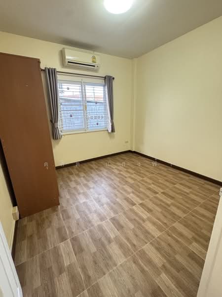 For Rent - ให้เช่าทาวน์โฮม ม.เดอะเซ็นทรัล ชากค้อ ศรีราชา, Chon Buri (Pattaya)