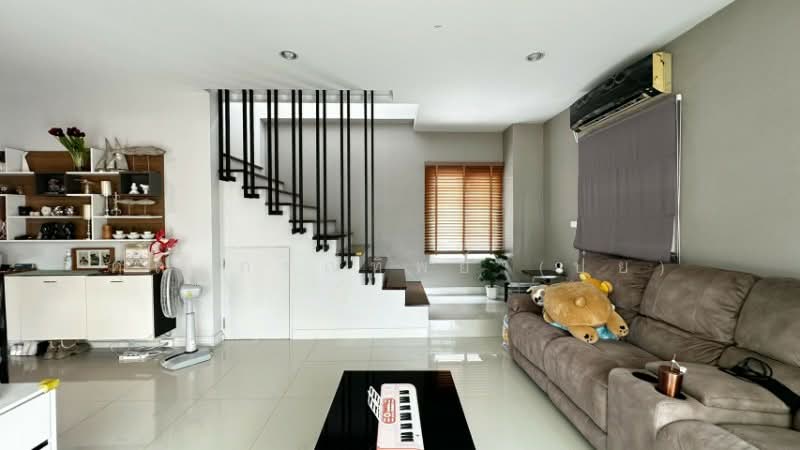 For Sale - The Tara Ramintra, Bangkok