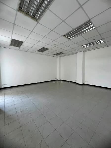 ให้เช่าโกดัง/คลังสินค้า ผังม่วง 5310 ตรม.ใกล้มอเตอร์เวย์ หนองขาม ศรีราชา, ชลบุรี, สุรศักดิ์, ศรีราชา, ชลบุรี, 5,310 ตร.ม., โกดัง-โรงงาน ให้เช่า, โดย ดุสิต แสงฟ้า, 500234037 - DDproperty.com