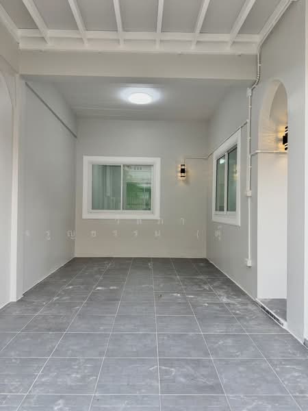 กิตติยารักษ์, นนทบุรี, สนามบินน้ำ, ท่าทราย, เมืองนนทบุรี, นนทบุรี, 110 ตร.ม., ทาวน์เฮ้าส์ ขาย, โดย วัลภา จรูญธรรม (ตุ๊ก), 500234039 - DDproperty.com