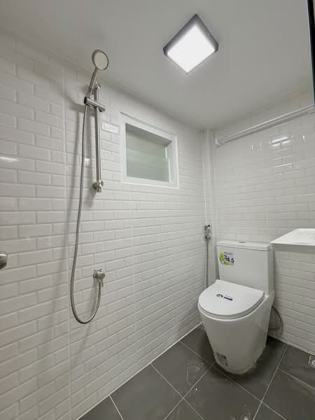 กิตติยารักษ์, Nonthaburi, สนามบินน้ำ, Tha-Sai, Muang Nonthaburi, Nonthaburi, 3 Bedrooms, 110 sqm, Townhouse For Sale, by Wanlapa Charoonthum, 500234039 - DDproperty.com