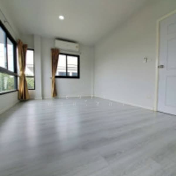 My Home Avenue Ramintra-Chatuchot, Bangkok, Thai Raman Road, Sam Wa Tawan Tok, Khlong Sam Wa, Bangkok, 3 Bedrooms, 155 sqm, Single Detached House For Sale, by ธนสร พรมโสภา, 500234050 - DDproperty.com