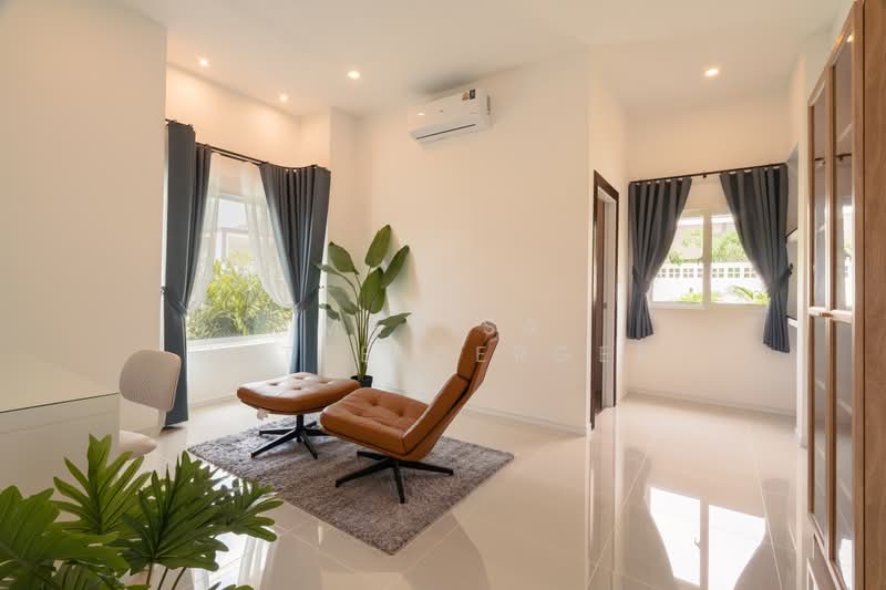 Paya by Sabai Home, Chon Buri (Pattaya), Poong, Bang Lamung (Pattaya), Chon Buri (Pattaya), 3 Bedrooms, 187 sqm, Single Detached House For Sale, by Marisa Kittelberger, 500234057 - DDproperty.com