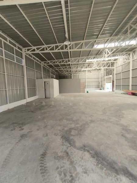 ให้เช่า - ให้เช่าโกดังกรุงเทพกรีฑา ส่วนตัว มีรั้วกั้นมิดชิด 288ตรม (TW8-12126), กรุงเทพ