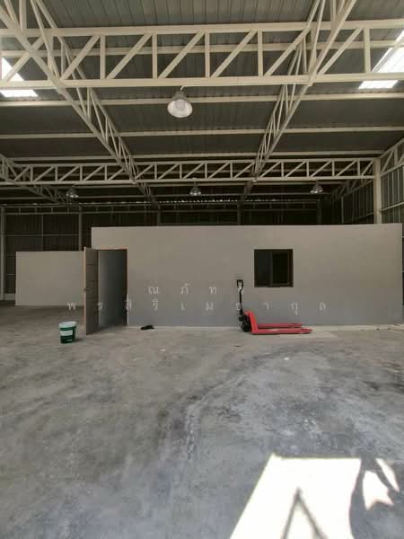 ให้เช่าโกดังกรุงเทพกรีฑา ส่วนตัว มีรั้วกั้นมิดชิด 288ตรม (TW8-12126), Bangkok, Thap Chang, Saphan Sung, Bangkok, , 700 sqm, Warehouse/Factory For Rent, by ณภัทร พรสิริเมธากุล, 500234058 - DDproperty.com