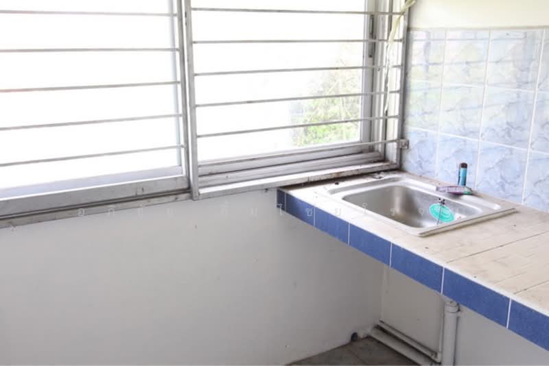 ขายตึก 3.5ล้าน พระยาสุเรนทร์ 25ตร.ว. 3ชั้นครึ่ง สภาพพอใช้ เหมาะทำโรงเรียนกวดวิชา ที่สต๊อกสินค้า, Bangkok, Bang Chun, Khlong Sam Wa, Bangkok, , 211 sqm, Shophouse For Sale, by อภิชัย ลิ้มไชยโรจน์, 500234063 - DDproperty.com