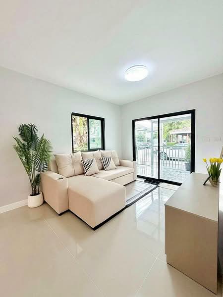 บ้านสวย หลังมุม ถนนเมน #หมู่บ้าน พฤกษา วิลล์ 63/1 ซอยวัดสังฆทาน พระราม 5–วงศ์สว่าง ใกล้แม็คโคร, นนทบุรี, นครอินทร์, บางไผ่, เมืองนนทบุรี, นนทบุรี, 120 ตร.ม., ทาวน์เฮ้าส์ ขาย, โดย บุษบากร (เจี๊ยบ), 500234075 - DDproperty.com