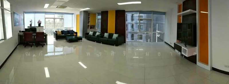 ให้เช่า - ขาย/ให้เช่า อาคารสำนักงาน 3 ชั้น พื้นที่ใช้สอย 2,000ตรม เขต​บึงกุ่ม กรุงเทพ (TO8-01226), กรุงเทพ