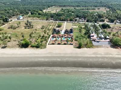 ขาย - Prime Investment: 3-Bedroom Private Pool Villa with Direct Beach Access – Long Beach, Krabi, กระบี่