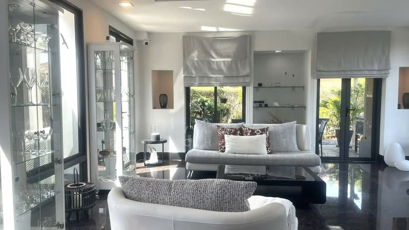 Prime Investment: 3-Bedroom Private Pool Villa with Direct Beach Access – Long Beach, Krabi, Krabi, Talingchan, Nua Khlong, Krabi, 3 Bedrooms, 476 sqm, Single Detached House For Sale, by Keeyawat Phetcharat, 500234083 - DDproperty.com