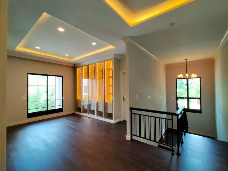 Setthasiri Chaengwattana-Prachachuen 2, Nonthaburi, Liab Khlong Phapa Road, Ban Mai, Pak Kret, Nonthaburi, 5 Bedrooms, 437 sqm, Single Detached House For Sale, by ณัฐพิณ ปุณณะหิตานนท์, 500234093 - DDproperty.com