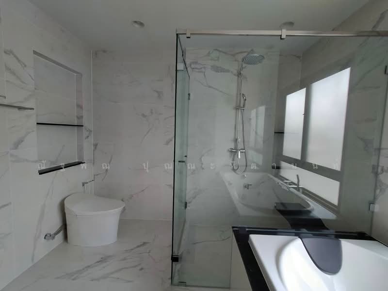 Setthasiri Chaengwattana-Prachachuen 2, Nonthaburi, Liab Khlong Phapa Road, Ban Mai, Pak Kret, Nonthaburi, 5 Bedrooms, 437 sqm, Single Detached House For Sale, by ณัฐพิณ ปุณณะหิตานนท์, 500234093 - DDproperty.com