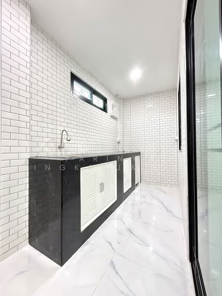 ซอยเพชรเกษม68 แยก37, Bangkok, Bang Kae Nua, Bang Khae, Bangkok, 3 Bedrooms, 190 sqm, Townhouse For Rent, by Parinya Ingkasuwanakul, 500234106 - DDproperty.com