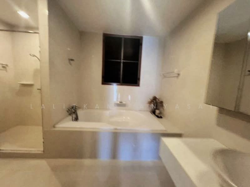 Amanta Ratchada, Bangkok, 77-88 Soi Ratchadaphisek 5, Ratchadaphisek Road, Din Daeng, Din Daeng, Bangkok, 1 Bedroom, 118 sqm, Condo For Rent, by Lalitkan Panyasai, 500234112 - DDproperty.com