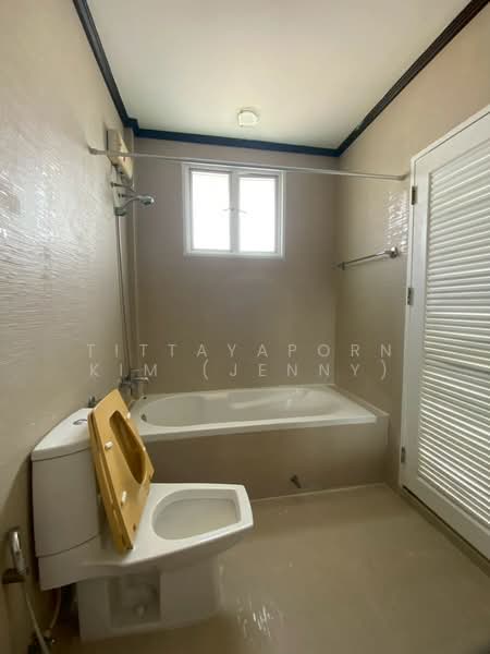 Baan Rock Garden Meng Jai, Bangkok, Wang Thonglang, Wang Thonglang, Bangkok, 3 Bedrooms, 180 sqm, Townhouse For Rent, by Tittayaporn Kim (Jenny), 500234113 - DDproperty.com