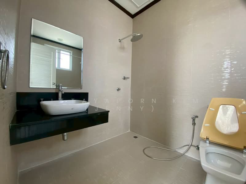 Baan Rock Garden Meng Jai, Bangkok, Wang Thonglang, Wang Thonglang, Bangkok, 3 Bedrooms, 180 sqm, Townhouse For Rent, by Tittayaporn Kim (Jenny), 500234113 - DDproperty.com