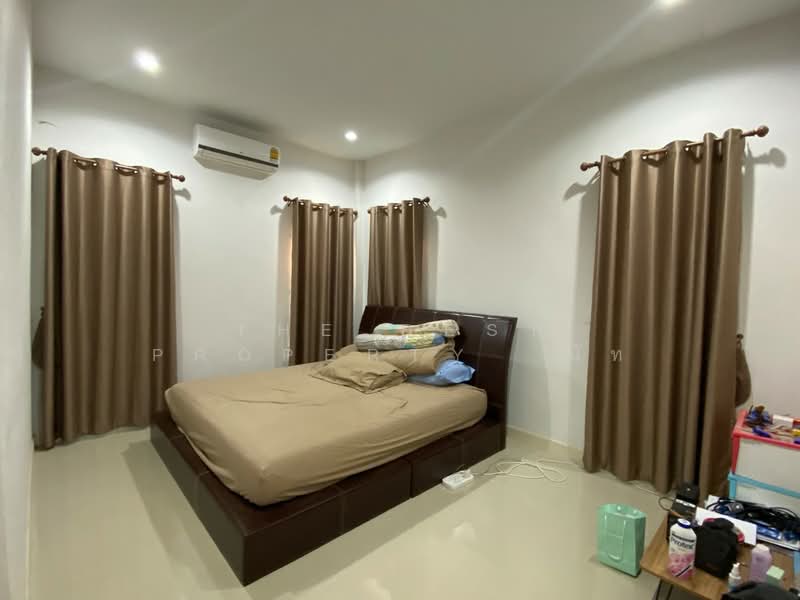 ขาย - Ivy Emperor : ไอวี่ เอ็มเพอร์เรอร์, ชลบุรี