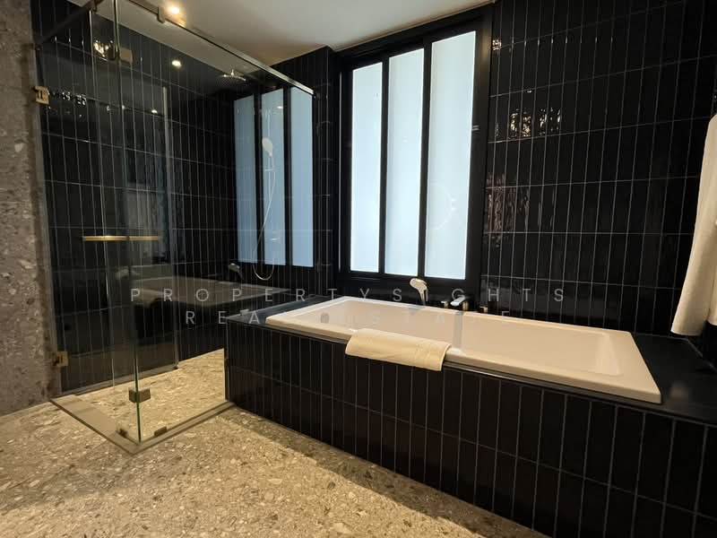 Via 34, Bangkok, 15 Soi Sukhumvit 34, Khong Tan, Khlong Toei, Bangkok, 3 Bedrooms, 150 sqm, Condo For Rent, by PROPERTYSIGHTS REAL ESTATE, 500234177 - DDproperty.com