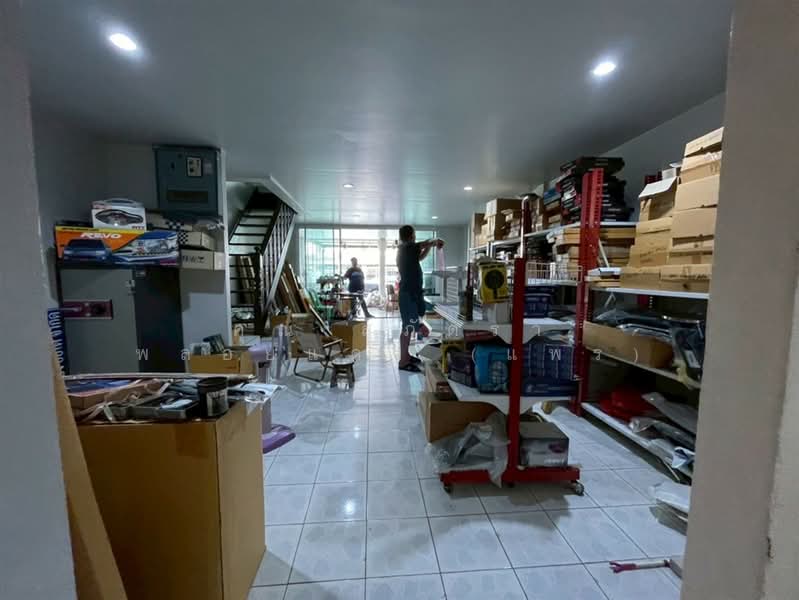 หมู่บ้านฉัตรทิพย์ ใกล้โลตัสนวมินทร์ ซอยนวมินทร์84, กรุงเทพ, ถนนนวมินทร์, นวลจันทร์, บึงกุ่ม, กรุงเทพ, 120 ตร.ม., บ้านแฝด ขาย, โดย คุณ สุภัตรา พลอยแดง (แพร), 500234186 - DDproperty.com