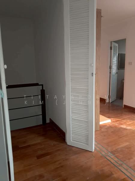 Baan Rock Garden Meng Jai, Bangkok, Wang Thonglang, Wang Thonglang, Bangkok, 3 Bedrooms, 250 sqm, Townhouse For Sale, by Tittayaporn Kim (Jenny), 500234195 - DDproperty.com