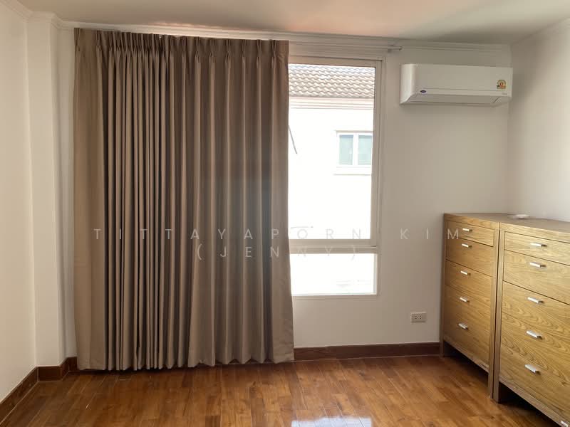 Baan Rock Garden Meng Jai, Bangkok, Wang Thonglang, Wang Thonglang, Bangkok, 3 Bedrooms, 250 sqm, Townhouse For Sale, by Tittayaporn Kim (Jenny), 500234195 - DDproperty.com