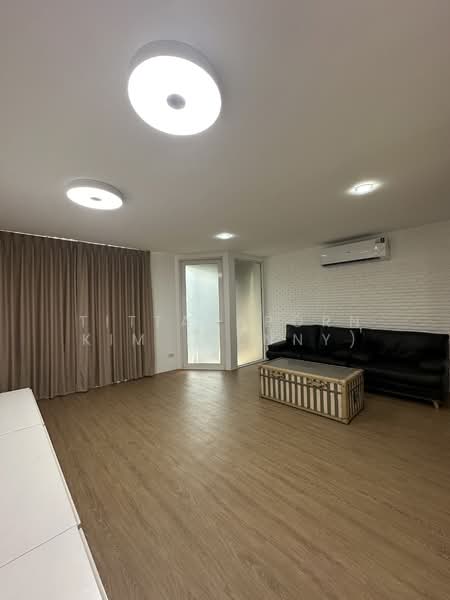 Baan Rock Garden Meng Jai, Bangkok, Wang Thonglang, Wang Thonglang, Bangkok, 3 Bedrooms, 250 sqm, Townhouse For Sale, by Tittayaporn Kim (Jenny), 500234195 - DDproperty.com