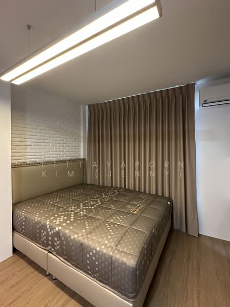 Baan Rock Garden Meng Jai, Bangkok, Wang Thonglang, Wang Thonglang, Bangkok, 3 Bedrooms, 250 sqm, Townhouse For Sale, by Tittayaporn Kim (Jenny), 500234195 - DDproperty.com