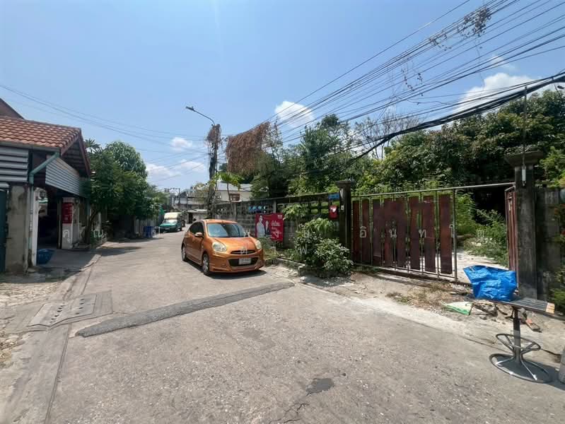 ที่ดิน + สิ่งปลูกสร้าง 2 ชั้น 149 ตร.ว. ซอยพรานนก5 ใกล้แยกไฟฉาย, Bangkok, ถนนจรัญสนิทวงศ์, Bang Khun Non, Bangkok Noi, Bangkok, , 596 sqm, Land For Sale, by คุณ ปิยะพงษ์ อินทโต (ต๊าฟ), 500234197 - DDproperty.com