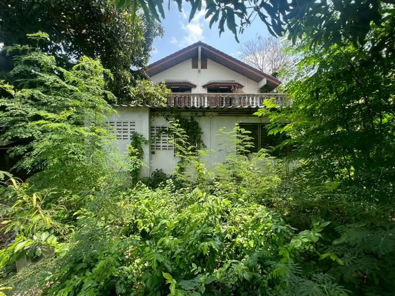 ขาย - ที่ดิน + สิ่งปลูกสร้าง 2 ชั้น 149 ตร.ว. ซอยพรานนก5 ใกล้แยกไฟฉาย, กรุงเทพ