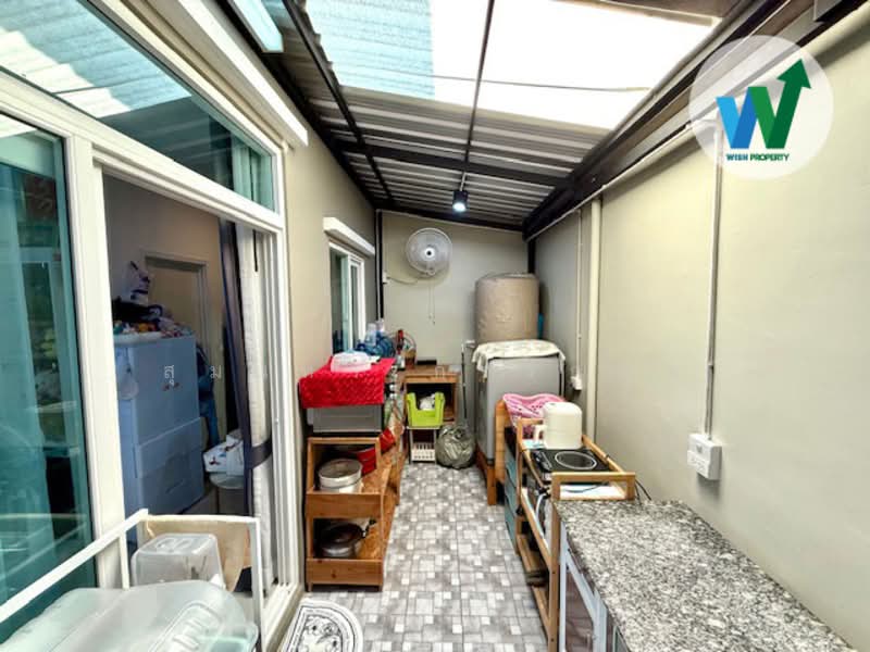 Q District Gusto Kingkaew-Suvarnabhumi, Samut Prakan, Soi Kingkaew 37/5, Kingkaew Road, Rachathewa, Bang Plee, Samut Prakan, 3 Bedrooms, 107 sqm, Townhouse For Sale, by สุมนทา กรรณนุช, 500234202 - DDproperty.com