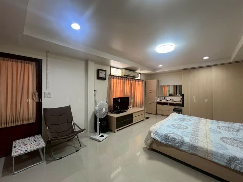 บ้านเดี่ยว 2 ชั้น 113 ตร.ว. บ้านเดี่ยว ซอยวัดส้มเกลี้ยง ใกล้ตลาดพระปิ่น3, Nonthaburi, ถนนกาญจนาภิเษก ถนน3016, Bang Mae Nang, Bang Yai, Nonthaburi, 4 Bedrooms, 450 sqm, Single Detached House For Sale, by คุณ ปิยะพงษ์ อินทโต (ต๊าฟ), 500234203 - DDproperty.com