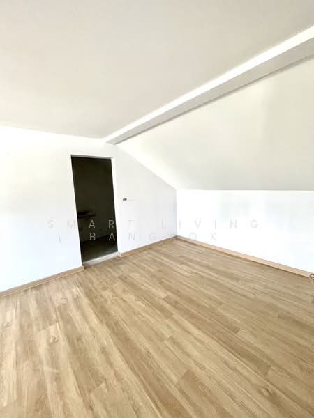 Townhouse Sukhumvit 31, Bangkok, Khlong Tan Nua, Watthana, Bangkok, 3 Bedrooms, 480 sqm, Townhouse For Rent, by Smart Living Bangkok, 500234204 - DDproperty.com