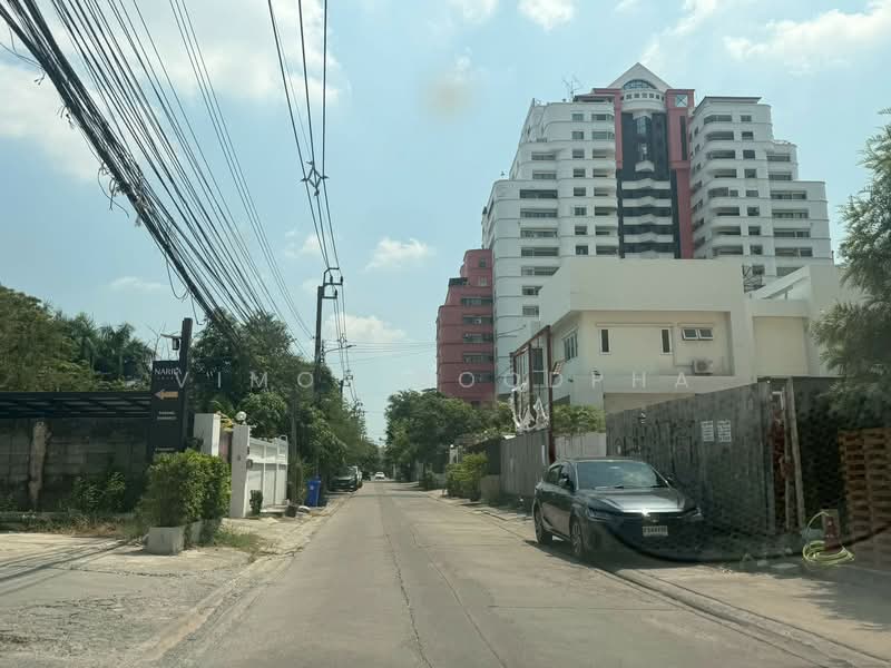 Kensington Place, Bangkok, Soi Chaeng Watthana 13, Thung Song Hong, Lak Si, Bangkok, 2 Bedrooms, 110 sqm, Condo For Sale, by Vimon Boodpha, 500234242 - DDproperty.com