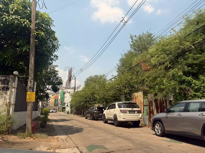 Kensington Place, Bangkok, Soi Chaeng Watthana 13, Thung Song Hong, Lak Si, Bangkok, 2 Bedrooms, 110 sqm, Condo For Sale, by Vimon Boodpha, 500234242 - DDproperty.com