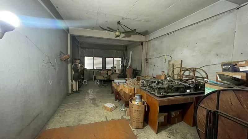 อาคารพาณิชย์ 4.5 ชั้นชั้ ห้าแยกปากเกร็ด, Nonthaburi, Pak Kret, Pak Kret, Nonthaburi, , 288 sqm, Shophouse For Sale, by Vimon Boodpha, 500234246 - DDproperty.com