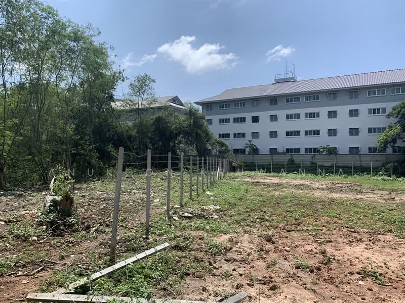 ให้เช่าที่ดินเปล่า ซอยหมู่บ้าน กุลพันธ์วิลล์โครงการ 6, เชียงใหม่, ซอยหมู่บ้านกุลพันธ์วิลล์โครงการ6, แม่เหียะ, เมืองเชียงใหม่, เชียงใหม่, 1,788 ตร.ม., ที่ดิน ให้เช่า, โดย Anukoon Kruwanna, 500234247 - DDproperty.com