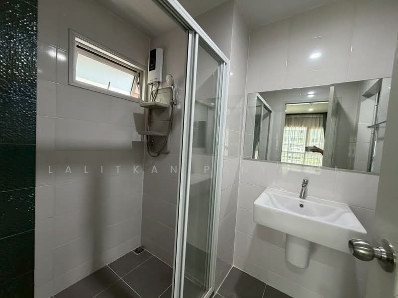 Aspire Rama 9, Bangkok, Soi Rama 9, Rama 9 Road, Huai Khwang, Huai Khwang, Bangkok, 2 Bedrooms, 54 sqm, Condo For Rent, by Lalitkan Panyasai, 500234257 - DDproperty.com