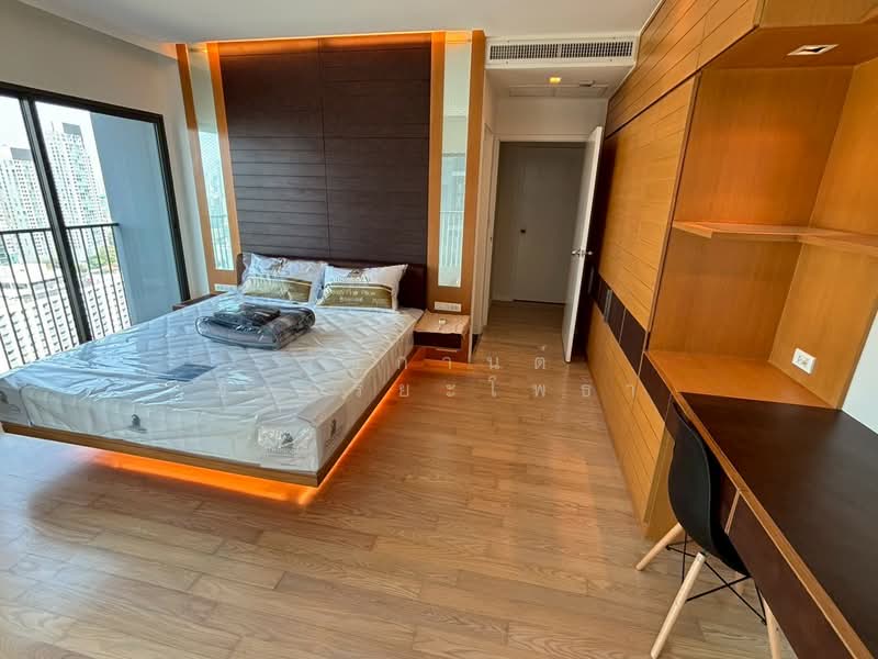 Noble Remix, Bangkok, 772 Soi Sukhumvit 36, Sukhumvit Road, Khong Tan, Khlong Toei, Bangkok, 2 Bedrooms, 97 sqm, Condo For Rent, by รัชกานต์ อัจฉริยะโพธา, 500234270 - DDproperty.com