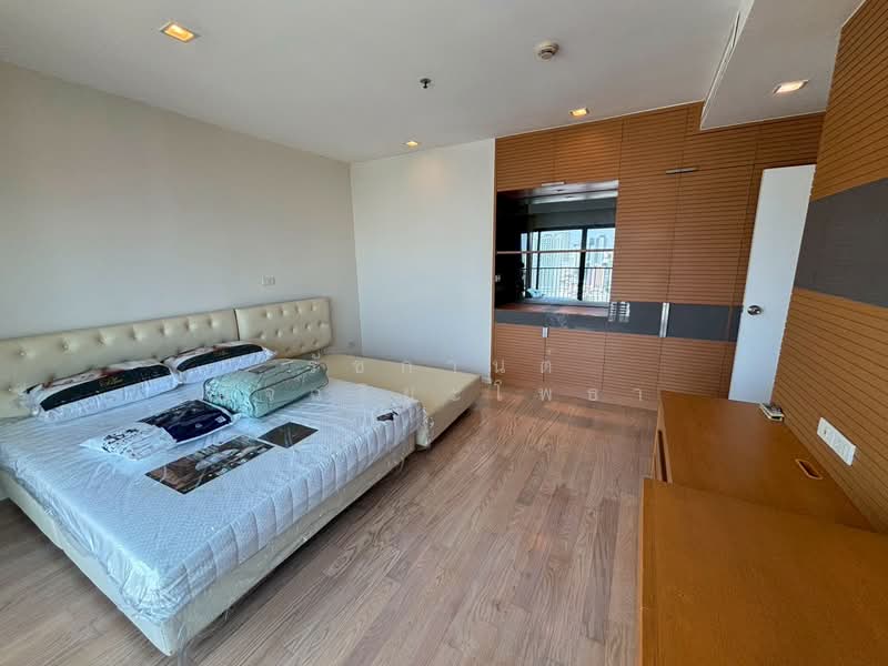 Noble Remix, Bangkok, 772 Soi Sukhumvit 36, Sukhumvit Road, Khong Tan, Khlong Toei, Bangkok, 2 Bedrooms, 97 sqm, Condo For Rent, by รัชกานต์ อัจฉริยะโพธา, 500234270 - DDproperty.com